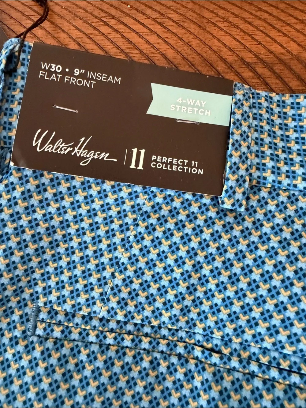 Walter Hagen Blue Geometric Pattern Golf Shorts